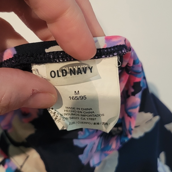 Floral One Piece, M - Picture 3 of 3